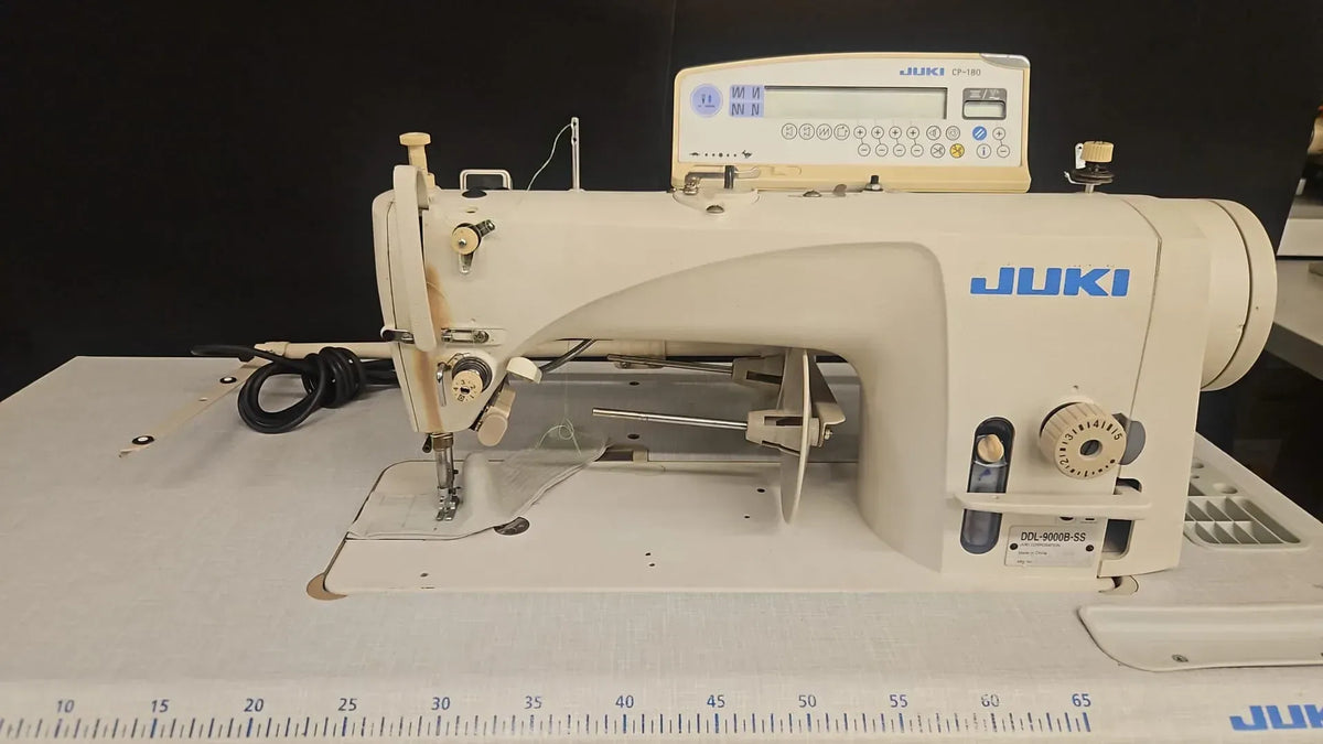 Juki DDL 9000BSS Düz Dikiş Makinesi (İkinci El)