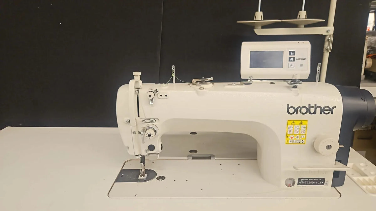 Brother S-7220D-405 İğne Transportlu Direct Drive Elektronik Düz Dikiş Makinası İkinci El