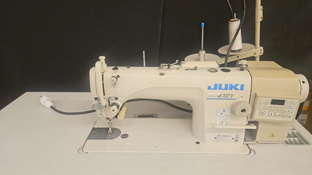 Juki DDL 900A-S Elektronik Düz Dikiş Makinası İkinci El