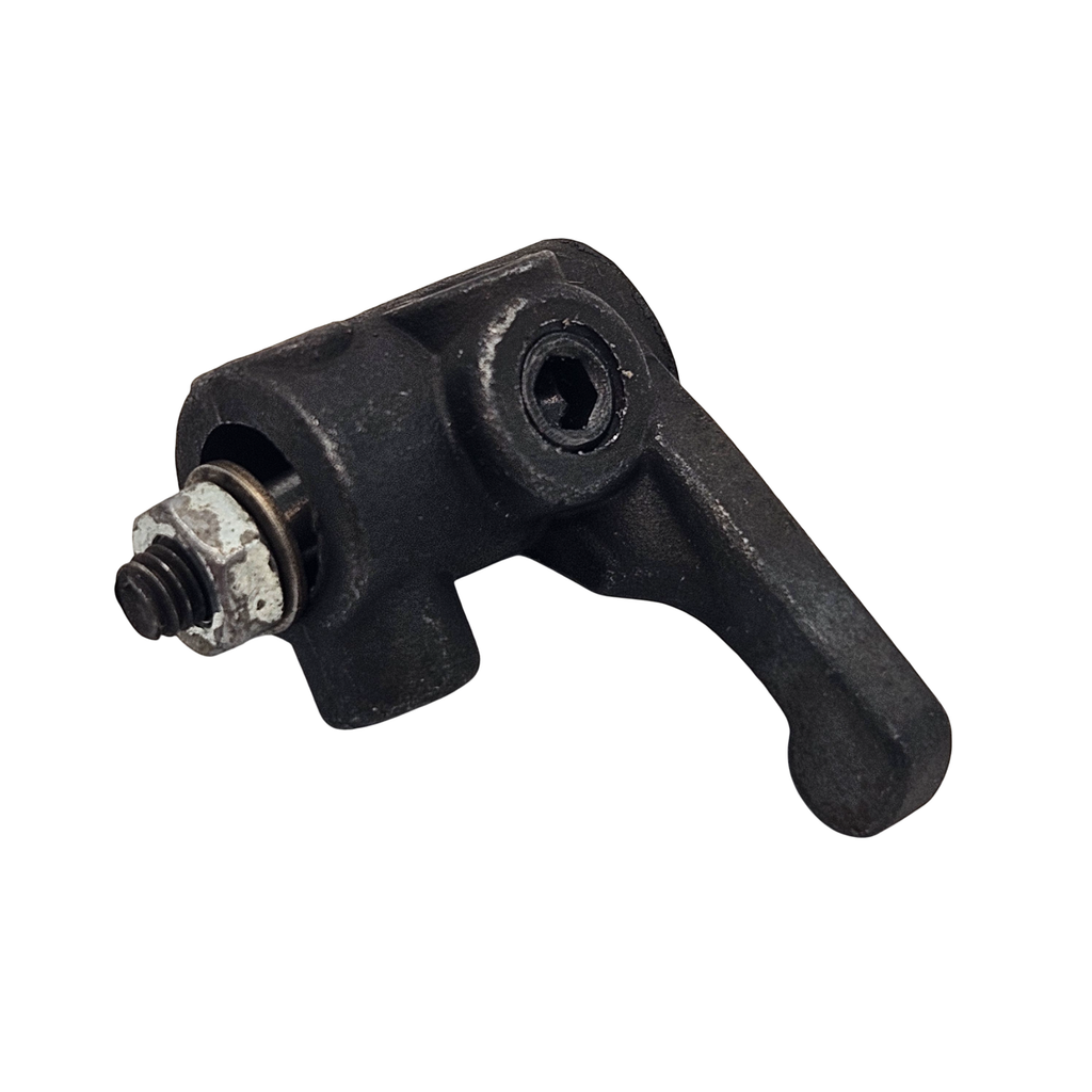 Akülü Çuvalağzı Dikiş Makinesi Parçası / GK9-900-A054+A055